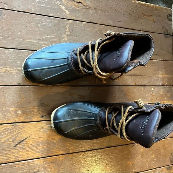 Sperry Leather Upper Duck Boots - Picture 4 of 7